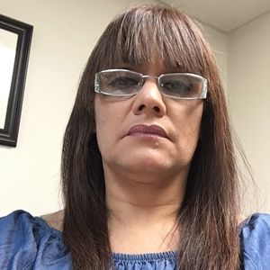 Meet your Posher, Vivian